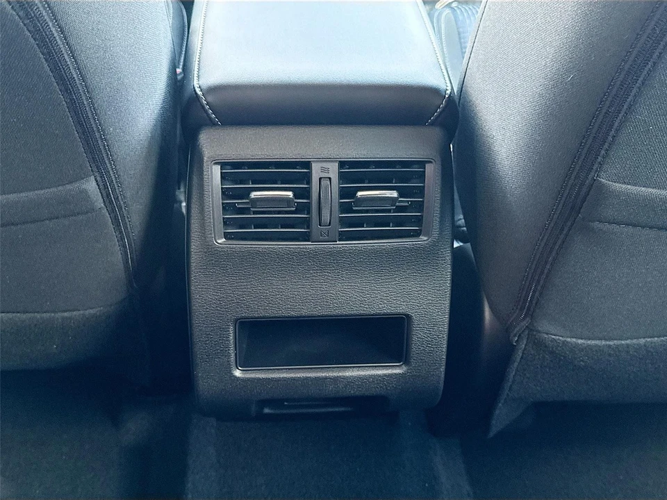 2026 Mitsubishi Outlander - Image 19 of 21
