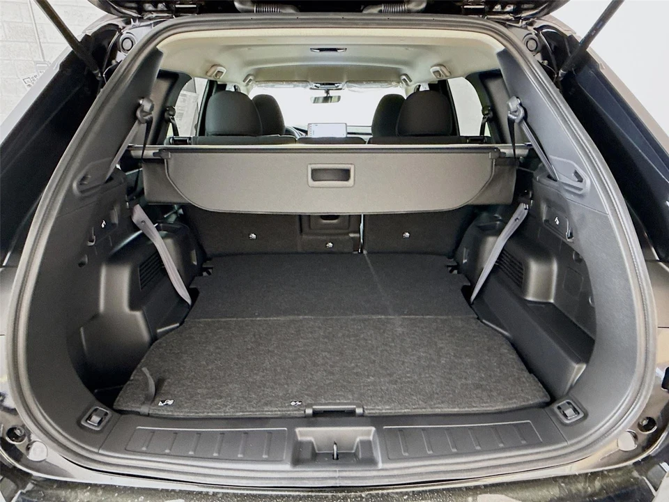 2026 Mitsubishi Outlander - Image 17 of 21