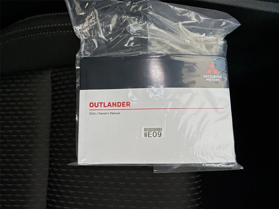 2026 Mitsubishi Outlander - Image 21 of 21