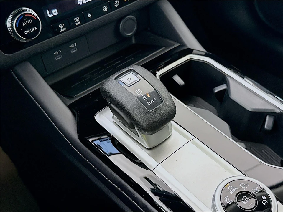 2026 Mitsubishi Outlander - Image 15 of 21