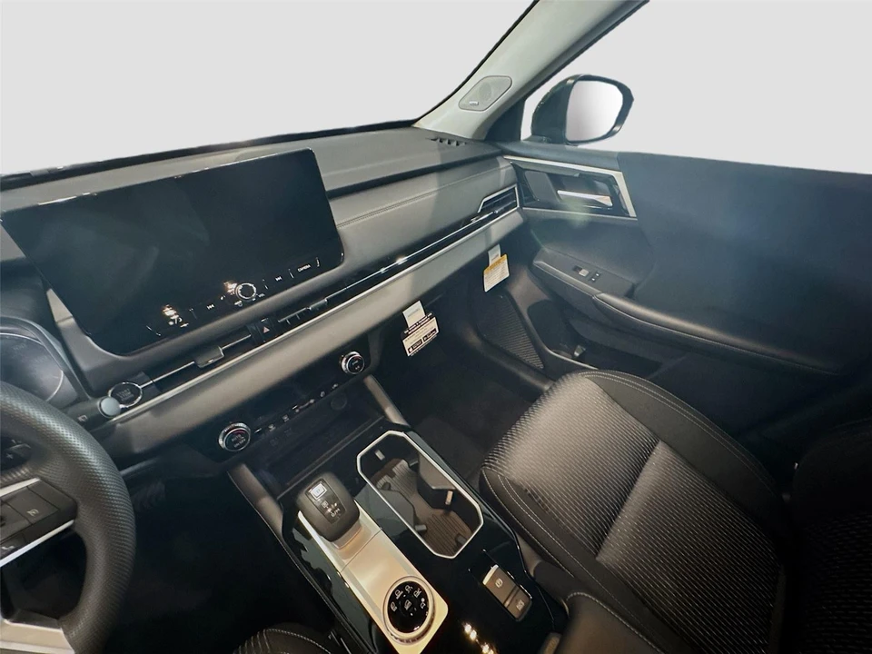 2026 Mitsubishi Outlander - Image 8 of 21