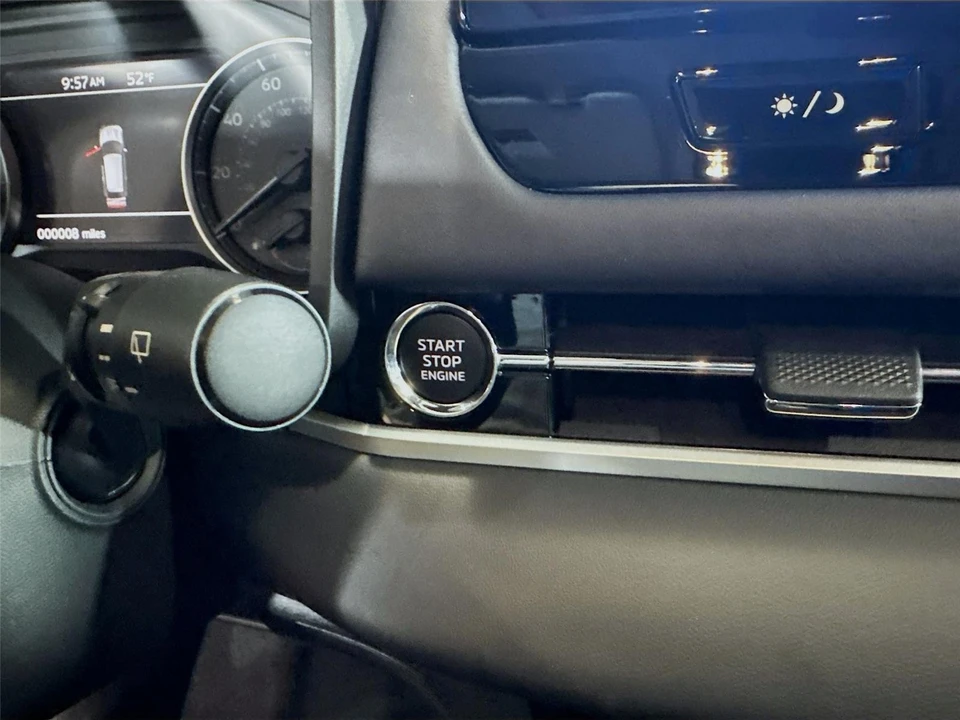 2026 Mitsubishi Outlander - Image 13 of 21