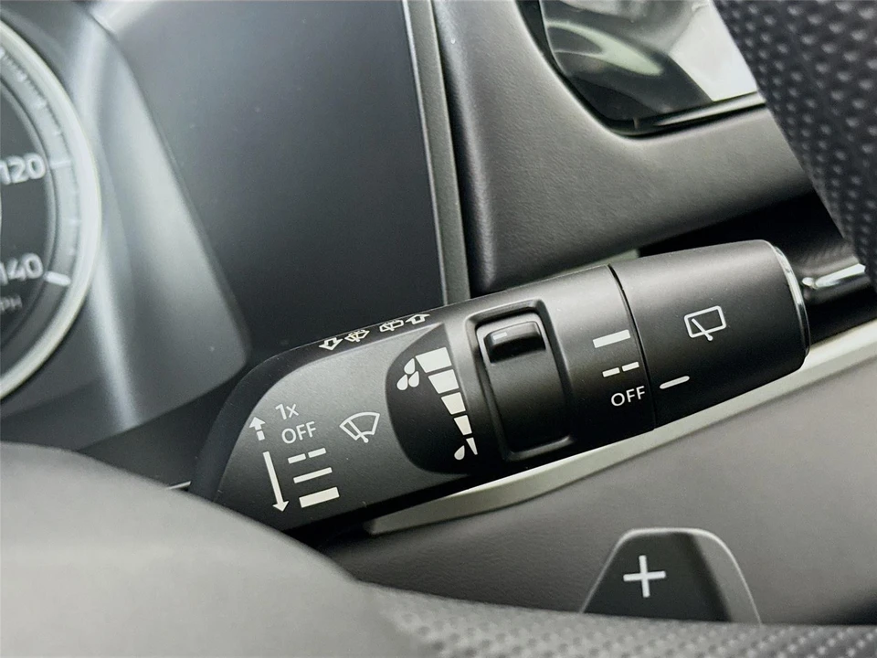 2026 Mitsubishi Outlander - Image 5 of 21