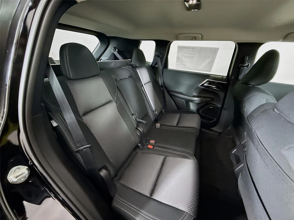 2026 Mitsubishi Outlander - Image 18 of 21