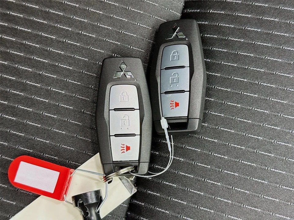 2026 Mitsubishi Outlander - Image 21 of 21