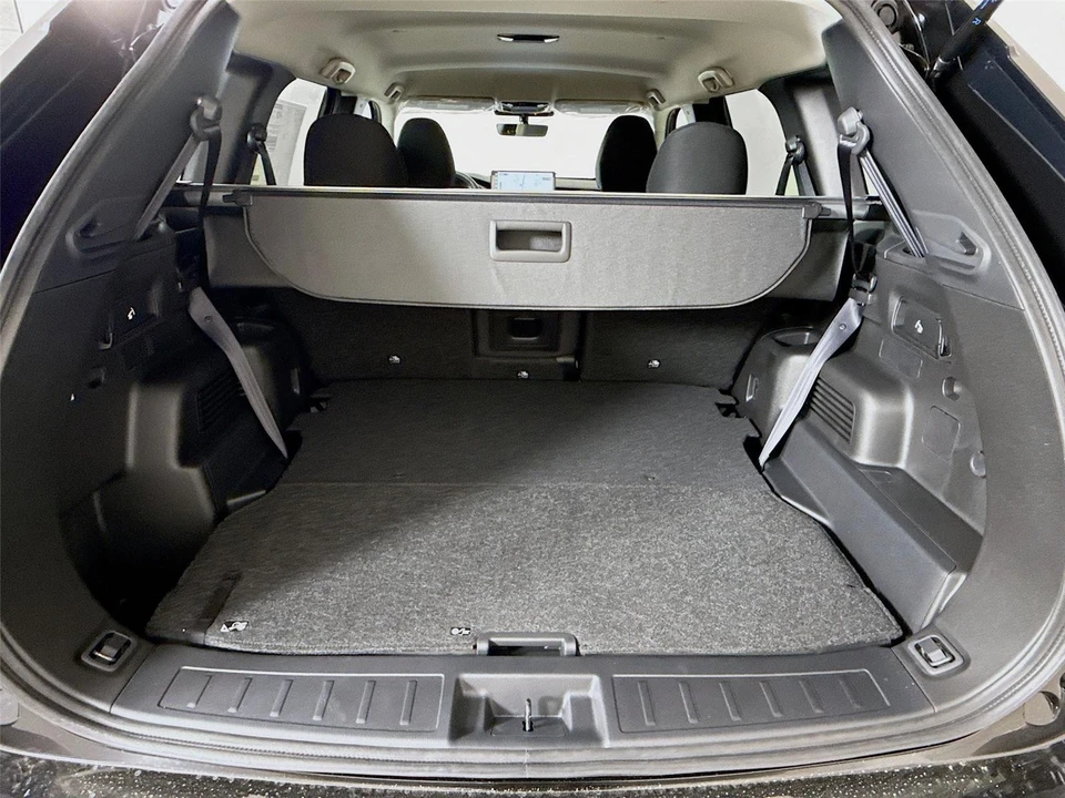 2026 Mitsubishi Outlander - Image 17 of 21
