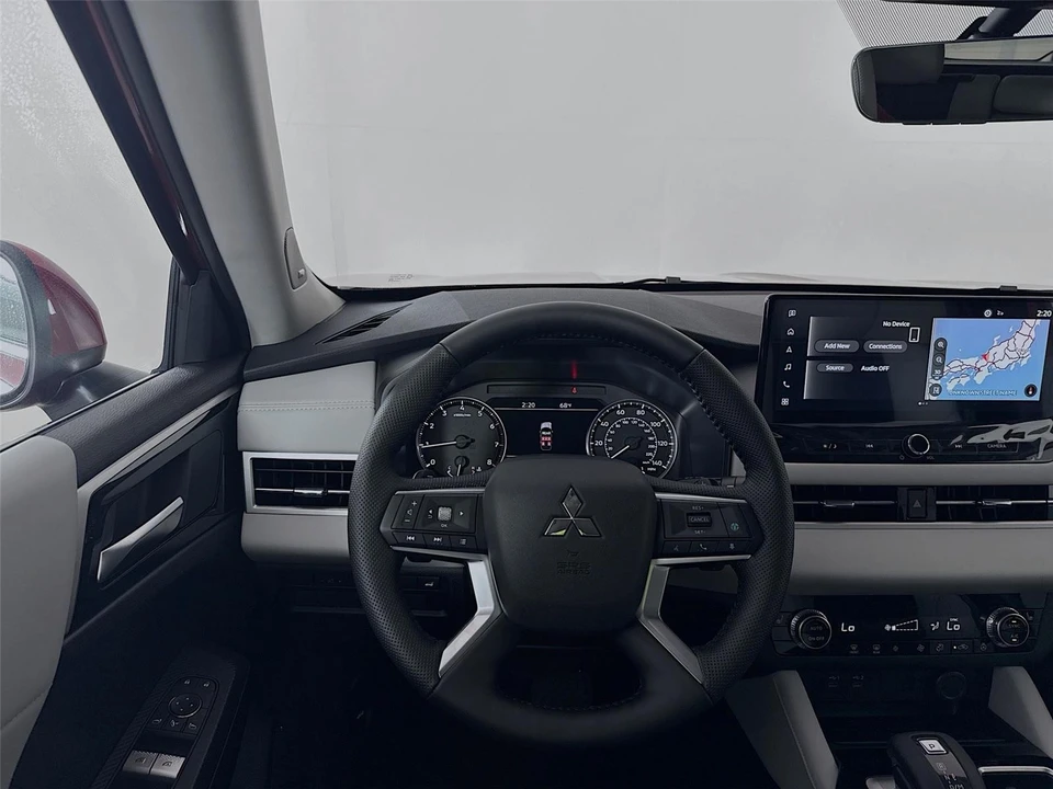 2026 Mitsubishi Outlander - Image 19 of 21