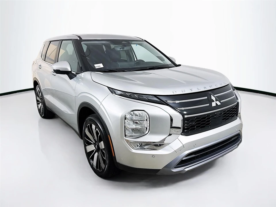 2026 Mitsubishi Outlander - Image 5 of 21