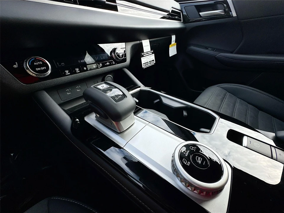 2026 Mitsubishi Outlander - Image 17 of 21