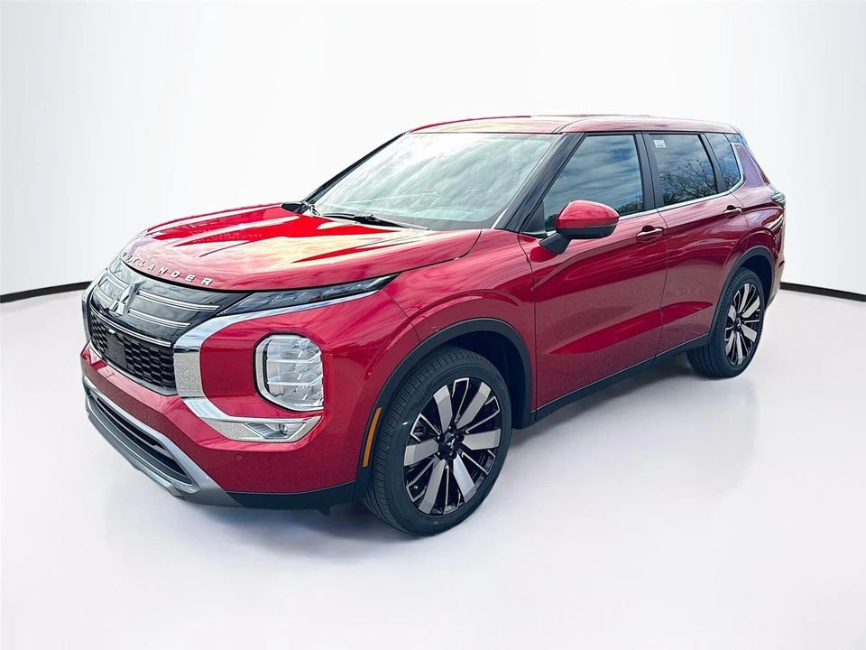 2026 Mitsubishi Outlander - Image 3 of 21