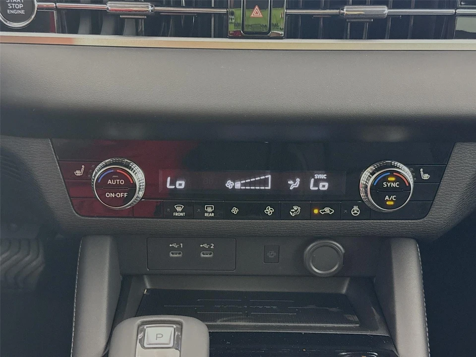 2026 Mitsubishi Outlander - Image 15 of 21