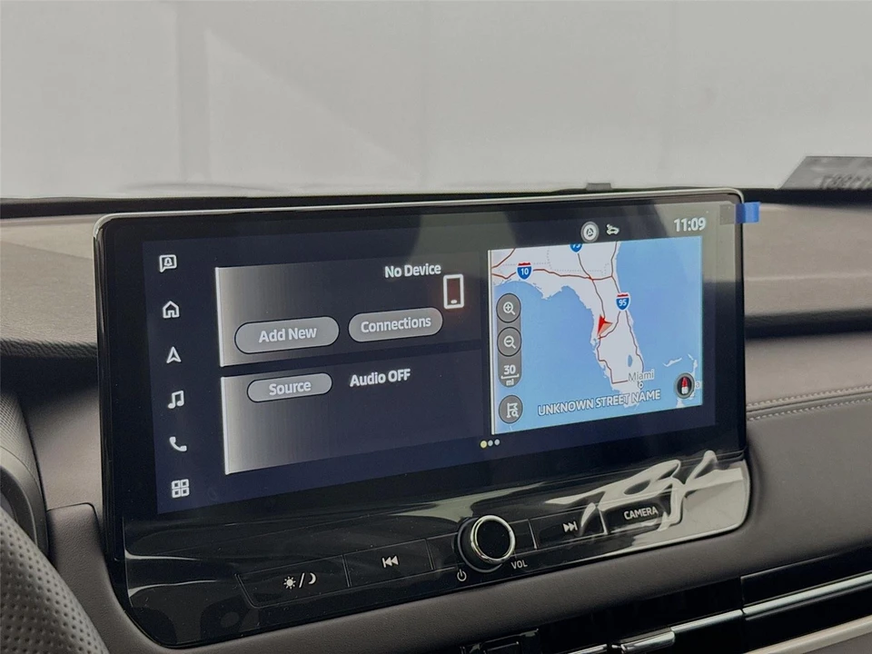 2026 Mitsubishi Outlander - Image 14 of 21