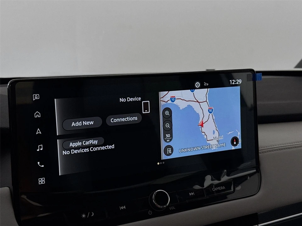 2026 Mitsubishi Outlander - Image 14 of 21