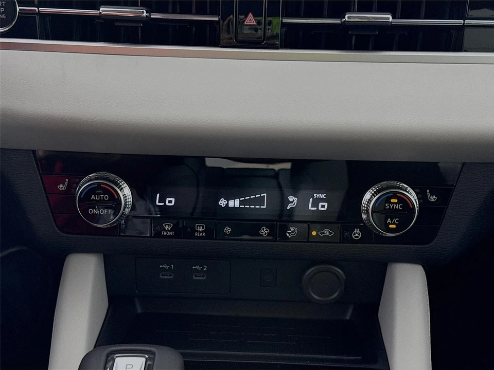 2026 Mitsubishi Outlander - Image 15 of 21