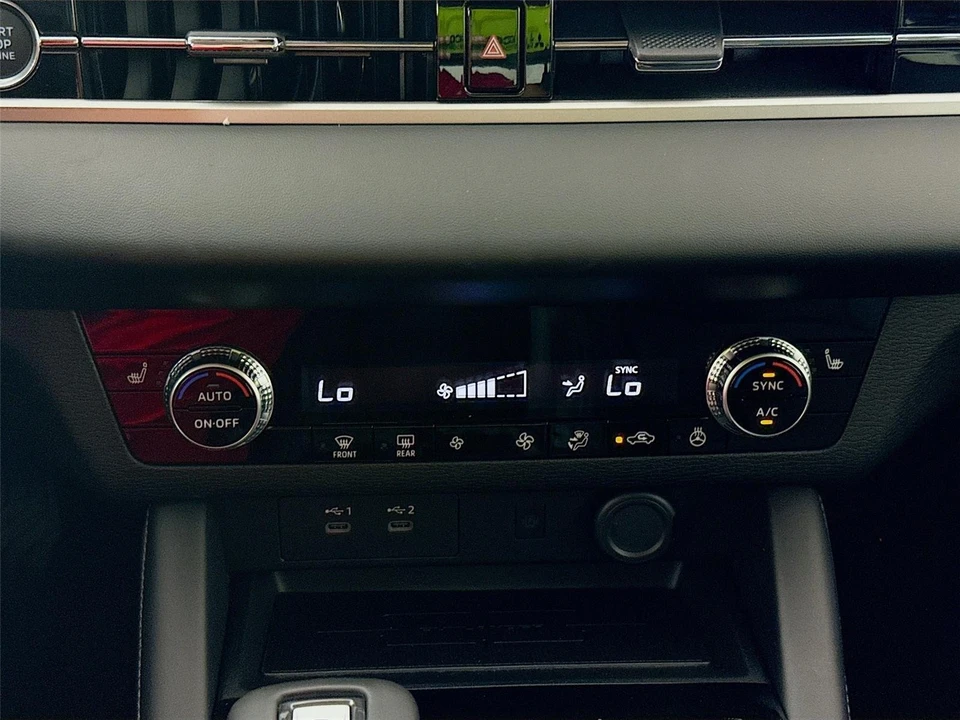 2026 Mitsubishi Outlander - Image 15 of 21