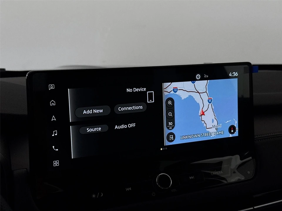 2026 Mitsubishi Outlander - Image 14 of 21