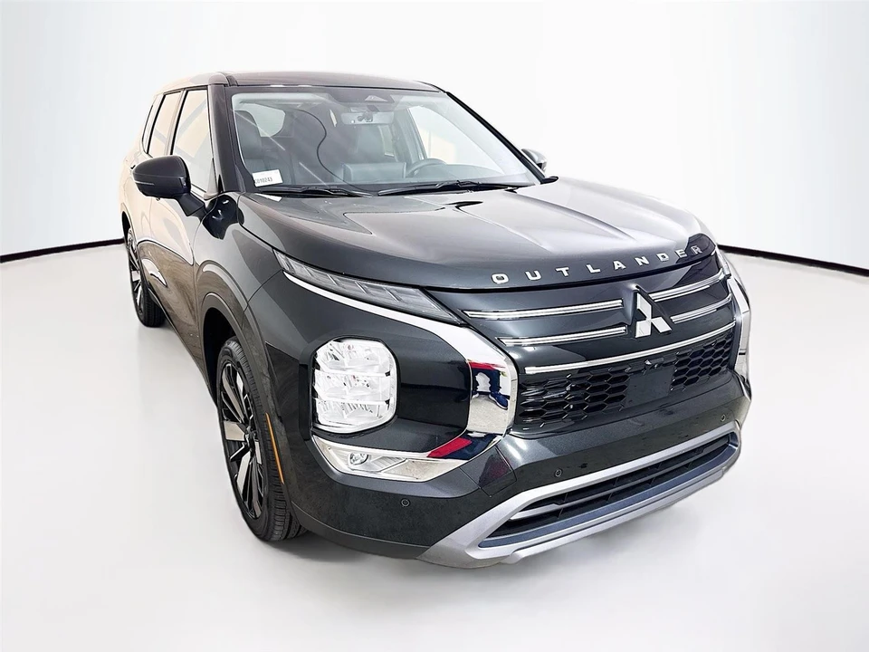 2026 Mitsubishi Outlander - Image 5 of 21