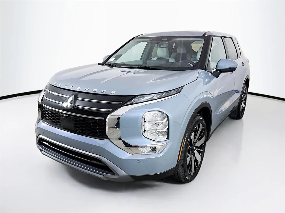 2026 Mitsubishi Outlander - Image 3 of 21