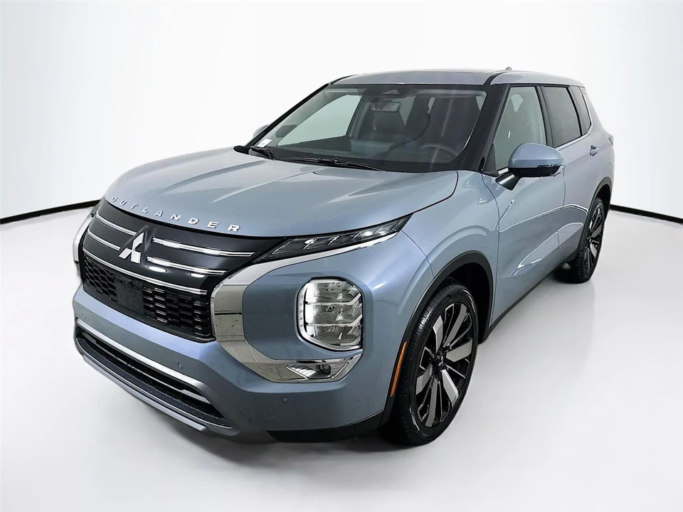 2026 Mitsubishi Outlander - Image 3 of 21