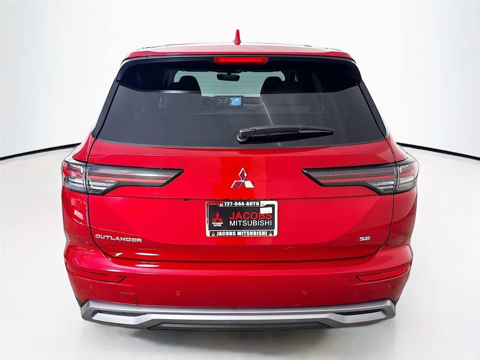 2026 Mitsubishi Outlander - Image 6 of 21