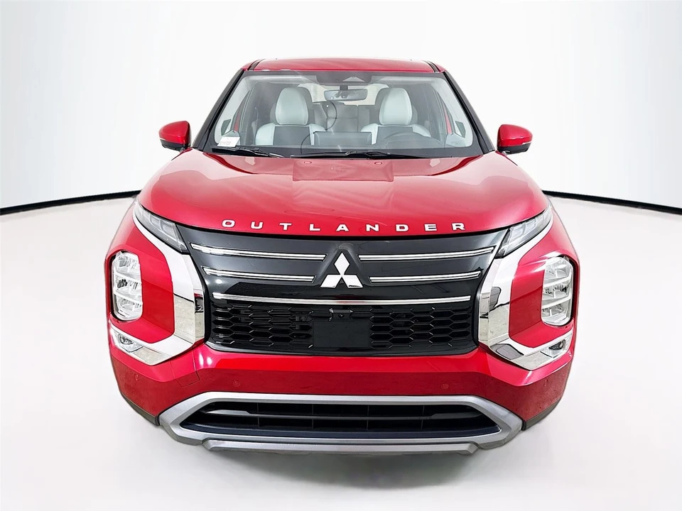 2026 Mitsubishi Outlander - Image 3 of 21