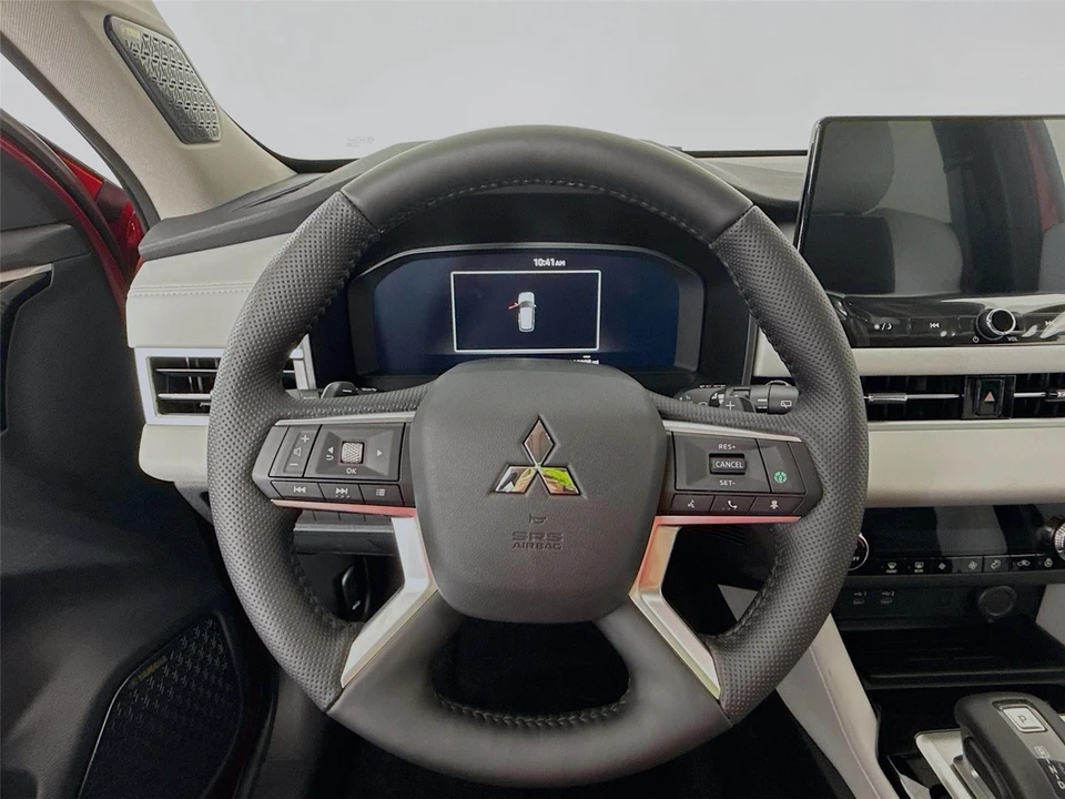 2026 Mitsubishi Outlander - Image 11 of 21