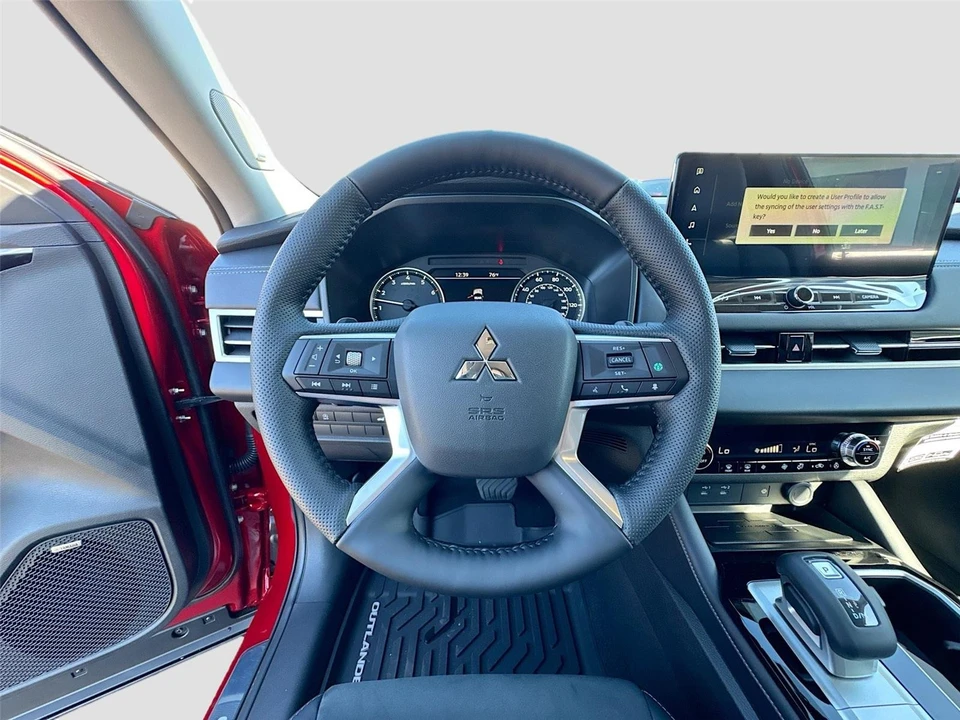 2026 Mitsubishi Outlander - Image 10 of 21