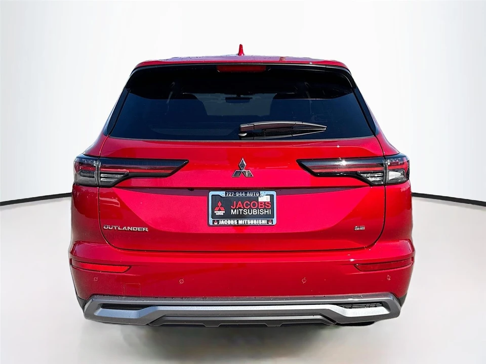 2026 Mitsubishi Outlander - Image 6 of 21