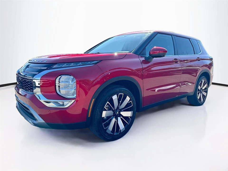2026 Mitsubishi Outlander - Image 3 of 21
