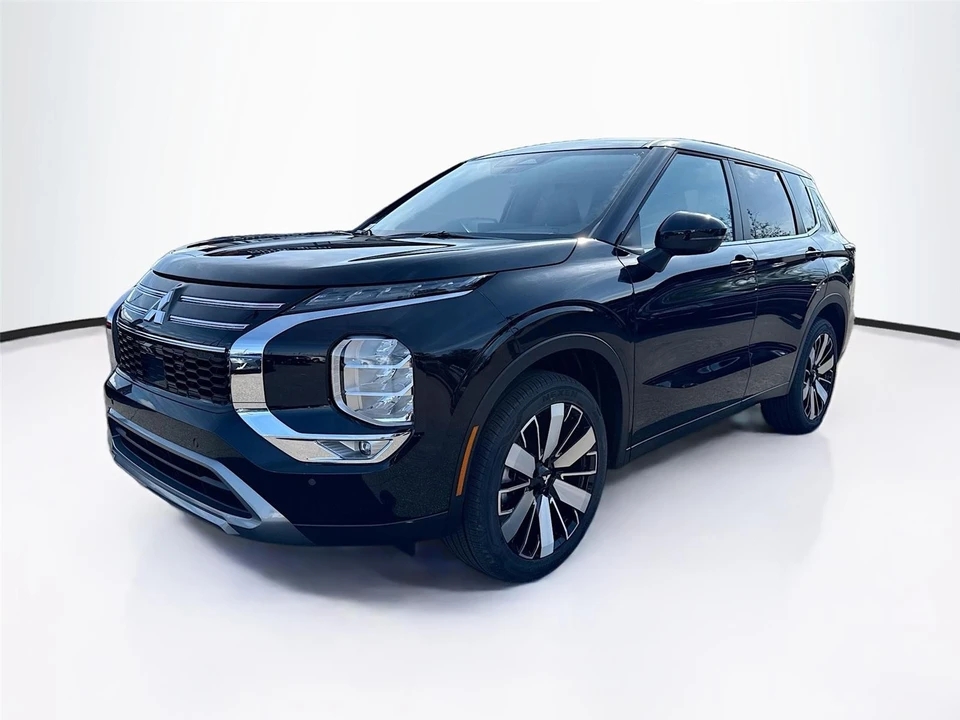 2026 Mitsubishi Outlander - Image 3 of 21