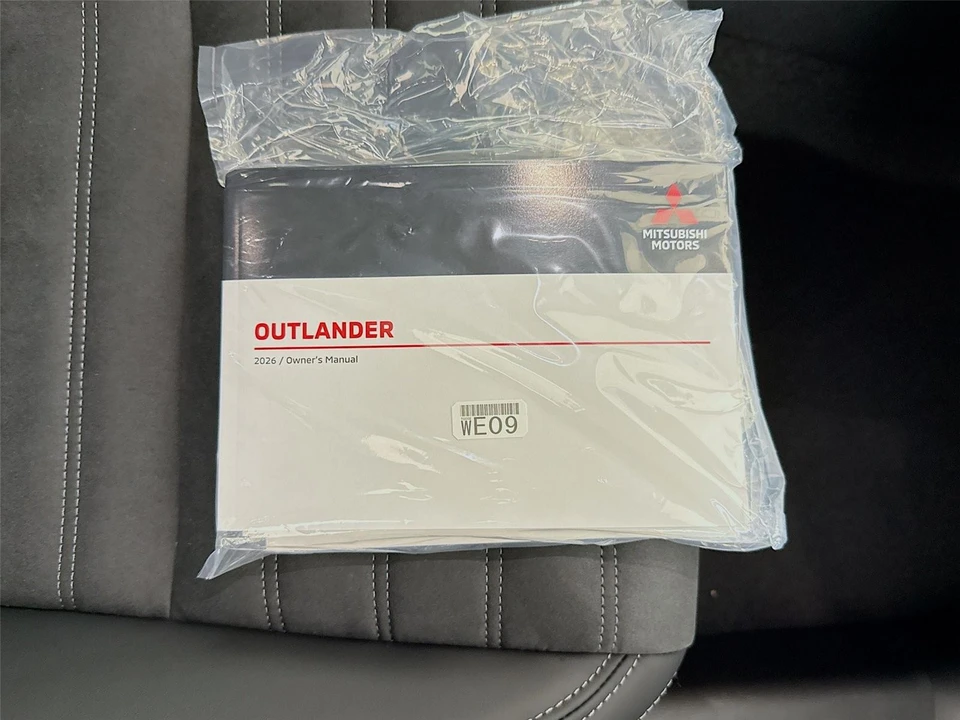 2026 Mitsubishi Outlander - Image 21 of 21