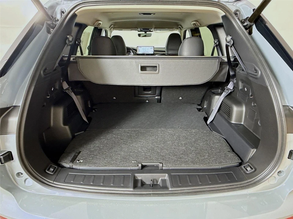 2026 Mitsubishi Outlander - Image 17 of 21