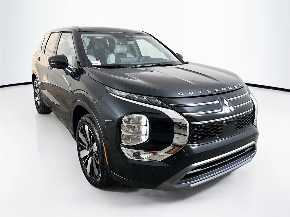 2026 Mitsubishi Outlander - Image 5 of 21