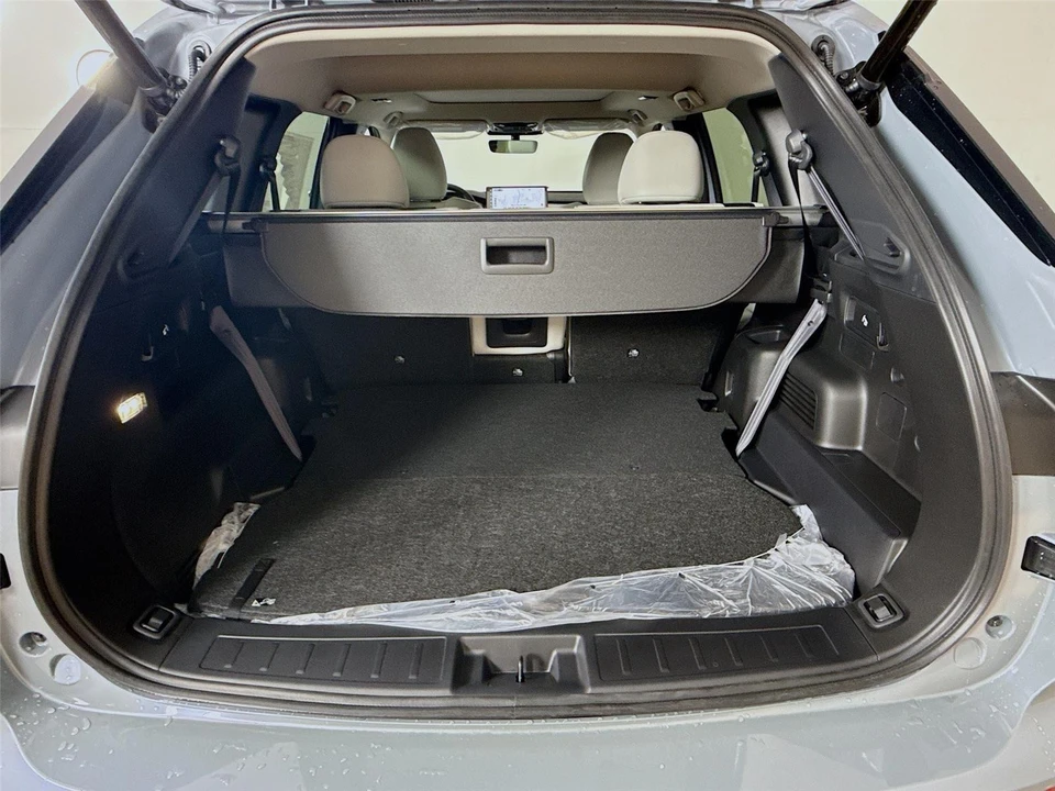 2026 Mitsubishi Outlander - Image 19 of 21