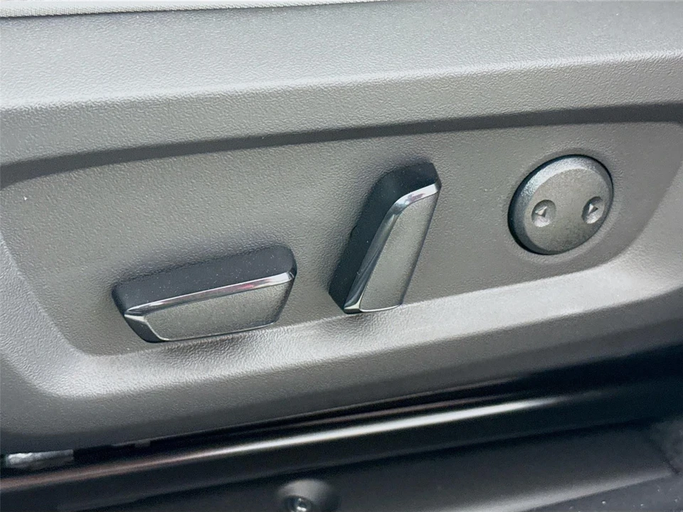 2026 Mitsubishi Outlander - Image 3 of 21