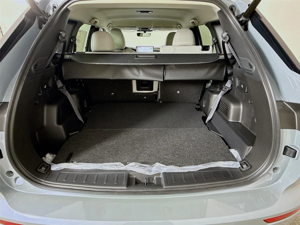 2026 Mitsubishi Outlander - Image 17 of 21