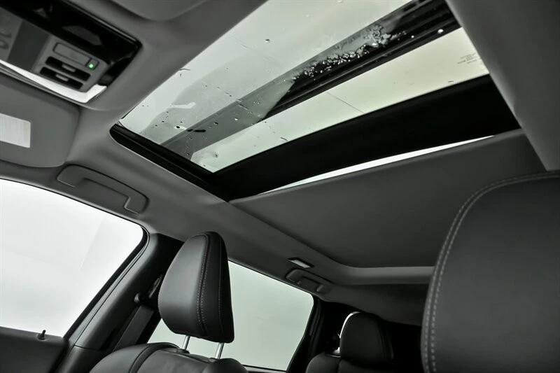 2026 Mitsubishi Outlander - Image 15 of 21