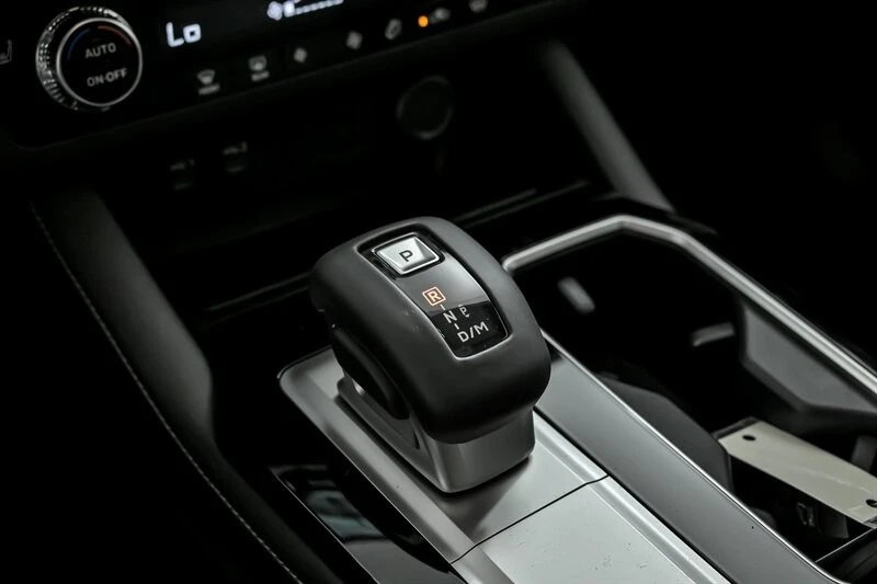 2026 Mitsubishi Outlander - Image 21 of 23