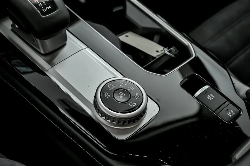 2026 Mitsubishi Outlander - Image 22 of 23