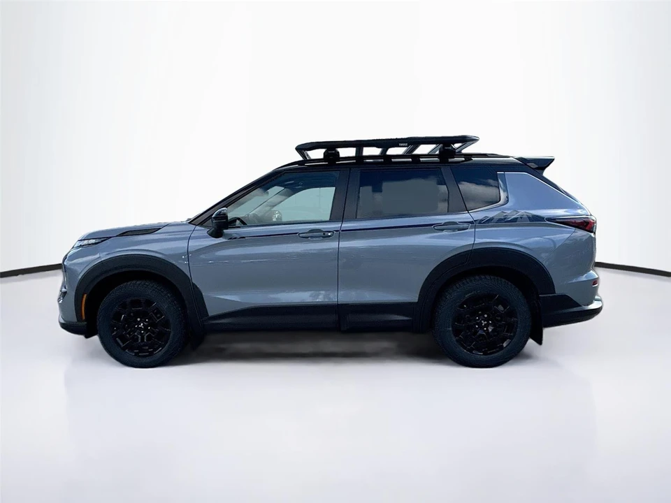 2026 Mitsubishi Outlander - Image 4 of 21