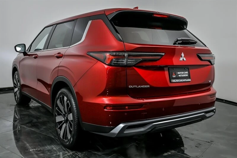 2026 Mitsubishi Outlander - Image 7 of 21