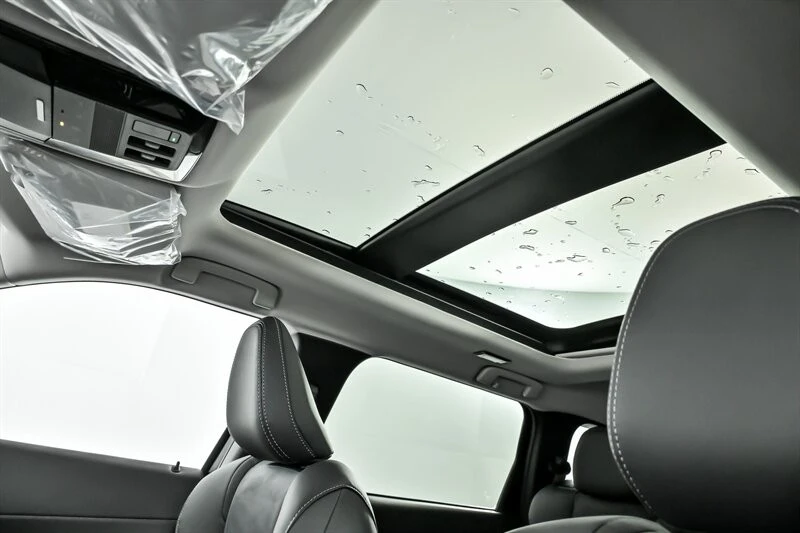 2026 Mitsubishi Outlander - Image 15 of 21