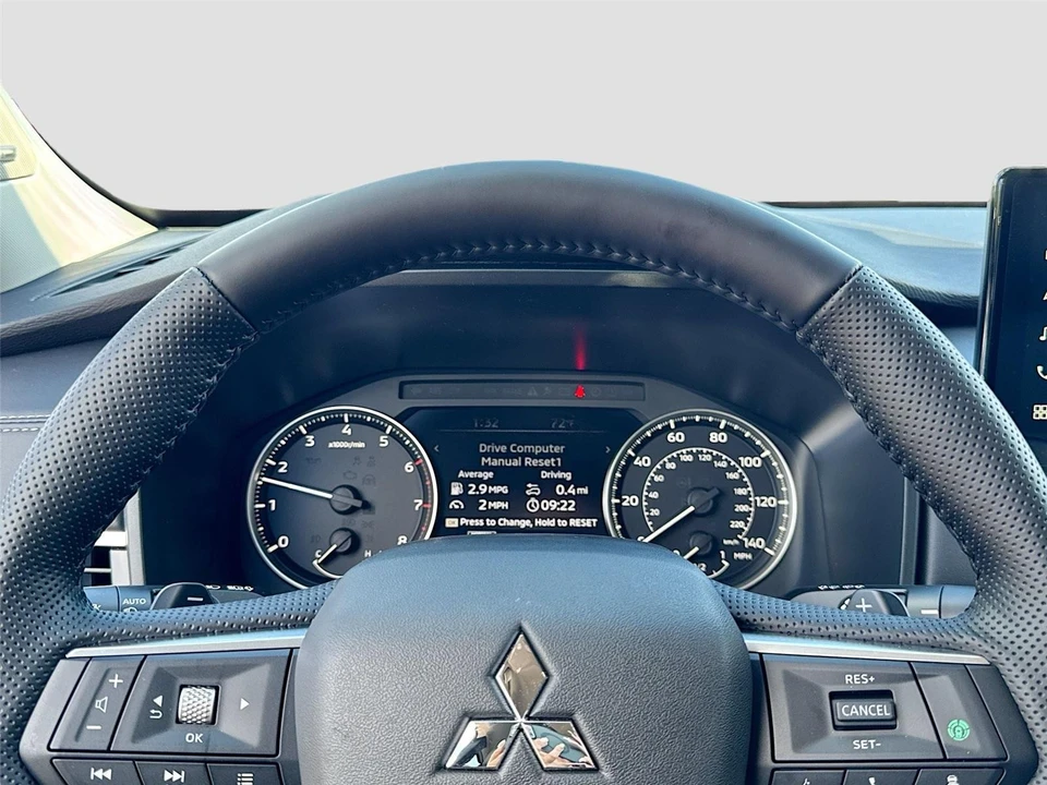 2026 Mitsubishi Outlander - Image 11 of 21