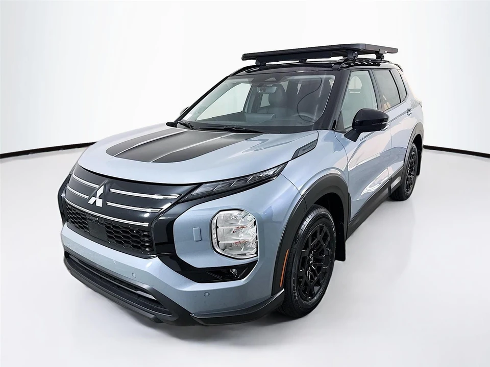 2026 Mitsubishi Outlander - Image 3 of 21