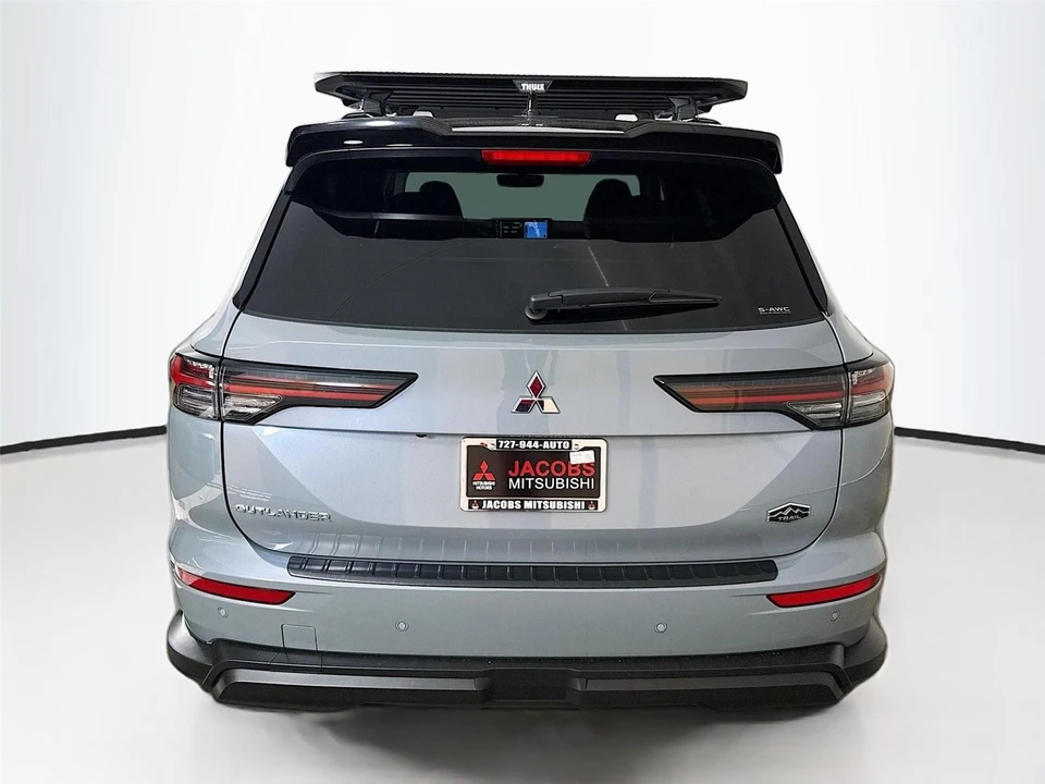 2026 Mitsubishi Outlander - Image 6 of 21
