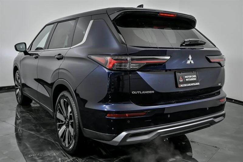 2026 Mitsubishi Outlander - Image 7 of 21
