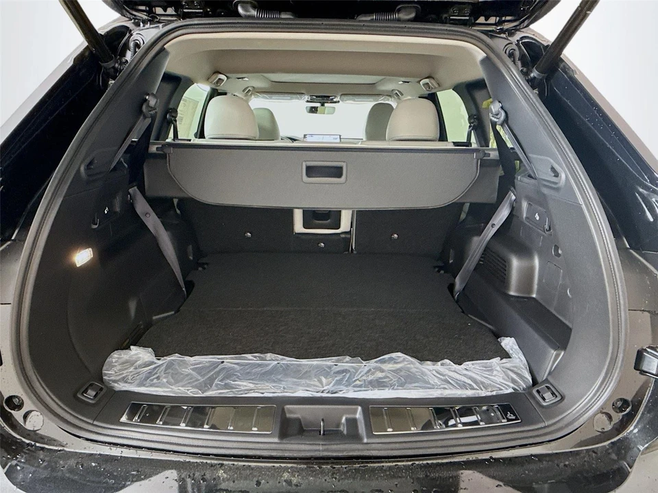 2026 Mitsubishi Outlander - Image 20 of 21
