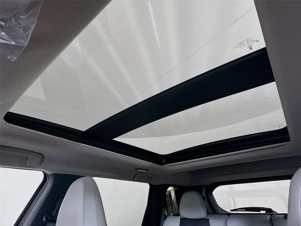 2026 Mitsubishi Outlander - Image 17 of 21