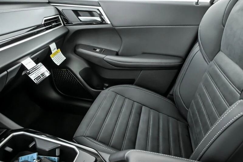 2026 Mitsubishi Outlander - Image 26 of 26