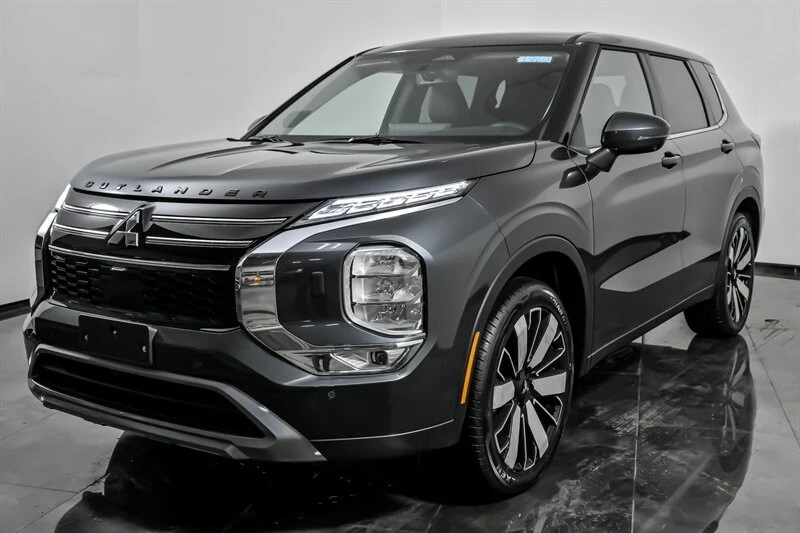 2026 Mitsubishi Outlander - Image 5 of 21